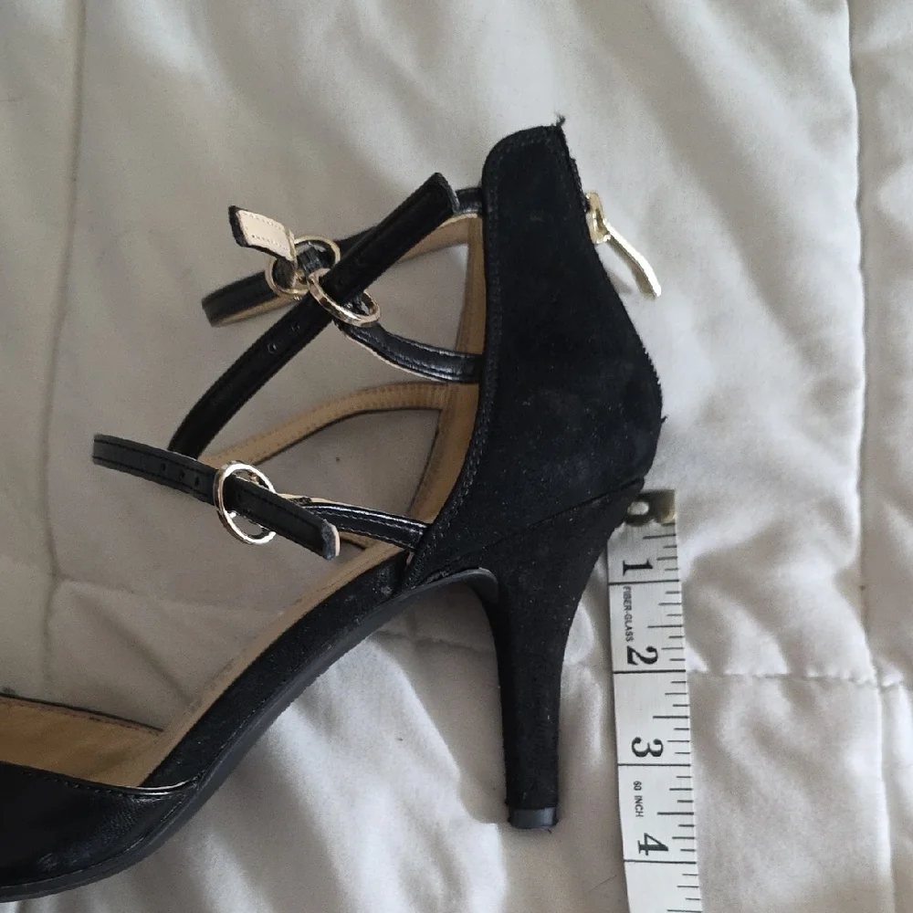 Liz Claiborne Elegant Black Heels with Straps Size 11 - Picture 10 of 10